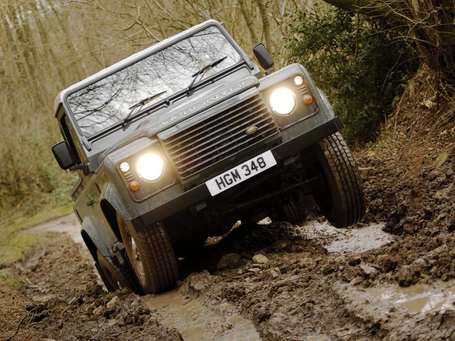  Land Rover Defender 90 Pickup 2007 года  (UK) (фото 4 из 8)